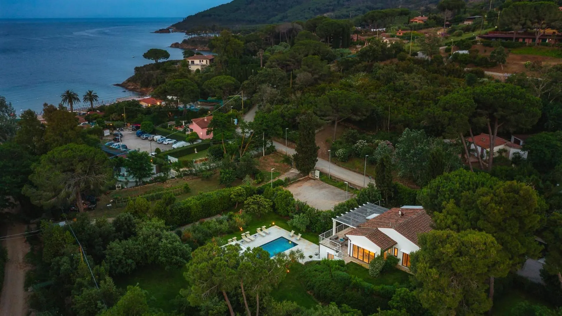 Villa Giomoa 8, Emma Villas Capoliveri  Italy